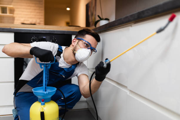 Best Best Pest Control Companies  in Lawrenceburg, IN
